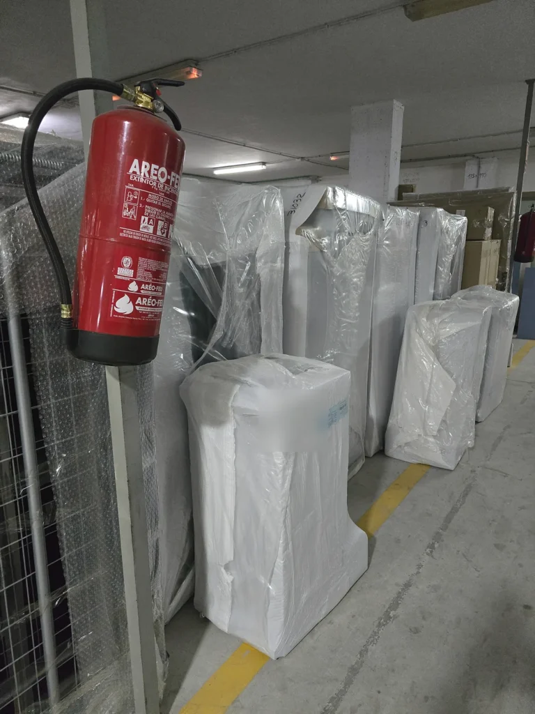 Wrapped furniture prepared and stored in the TODOMUEBLE warehouse